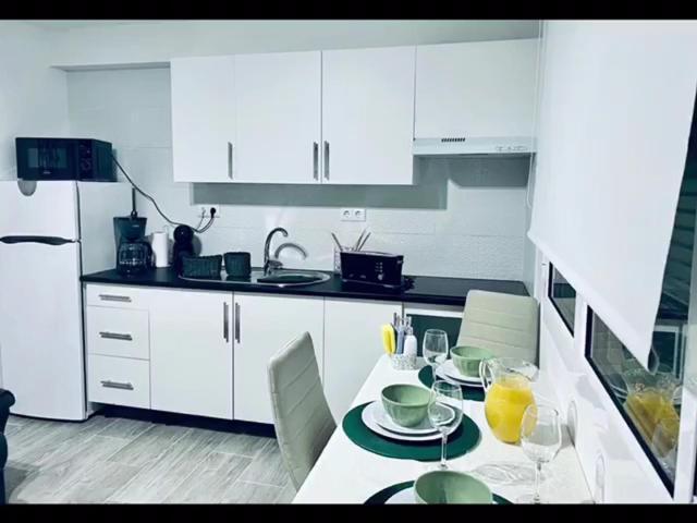 Casinha Da Palmeira Holiday home *